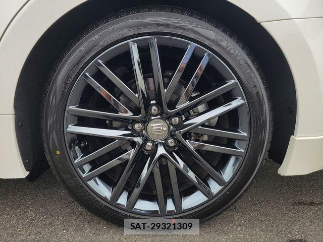 Toyota CROWN SEDAN 2017-12 6496233-10