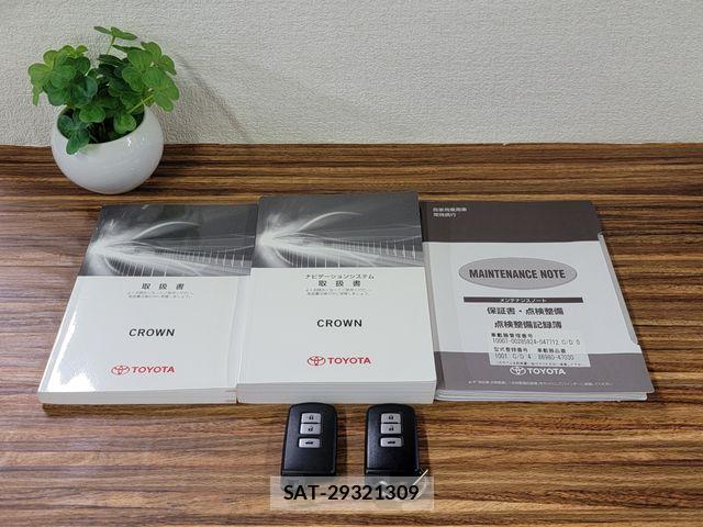 Toyota CROWN SEDAN 2017-12 6496233-29