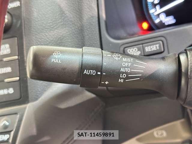 Toyota CROWN SEDAN 2008-07 6611208-12
