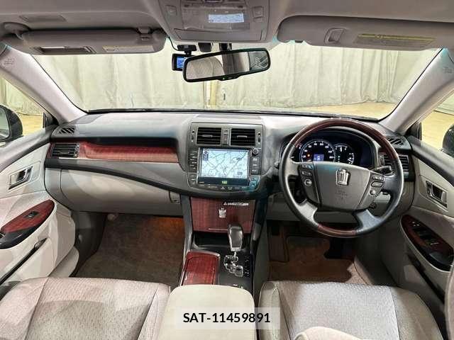 Toyota CROWN SEDAN 2008-07 6611208-18