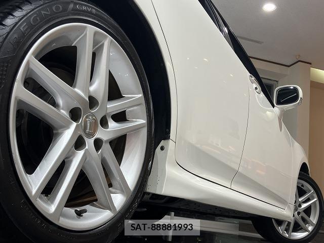 Toyota CROWN SEDAN 2012-03 6611202-11