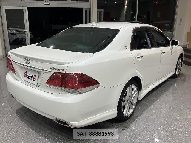 Toyota CROWN SEDAN 2012-03 6611202-16