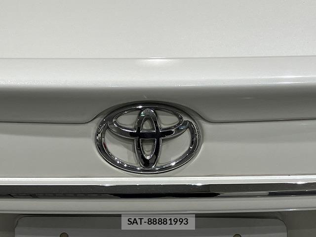 Toyota CROWN SEDAN 2012-03 6611202-20