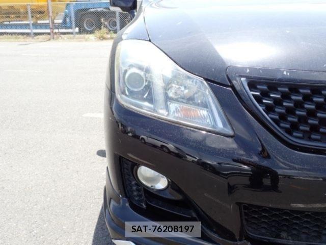 Toyota CROWN SEDAN 2008-10 6611211-12