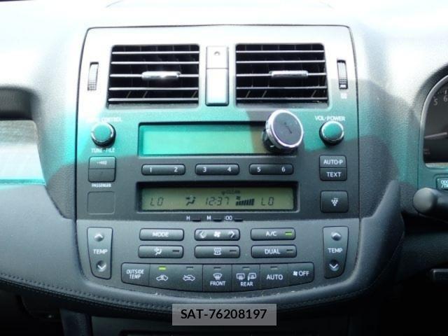 Toyota CROWN SEDAN 2008-10 6611211-19