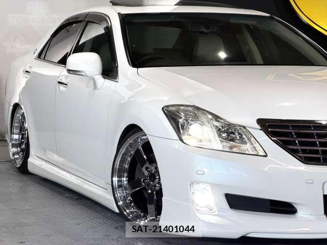 Toyota CROWN SEDAN 2008-04 6611204-1