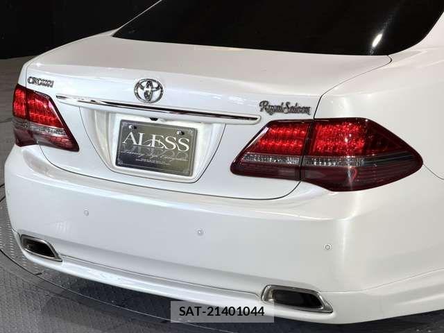 Toyota CROWN SEDAN 2008-04 6611204-6