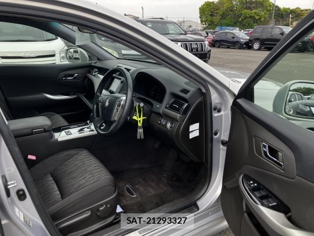 Toyota CROWN SEDAN 2010-03 6611210-10