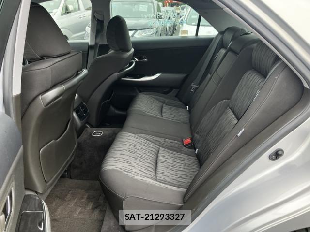 Toyota CROWN SEDAN 2010-03 6611210-13