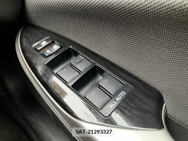 Toyota CROWN SEDAN 2010-03 6611210-25