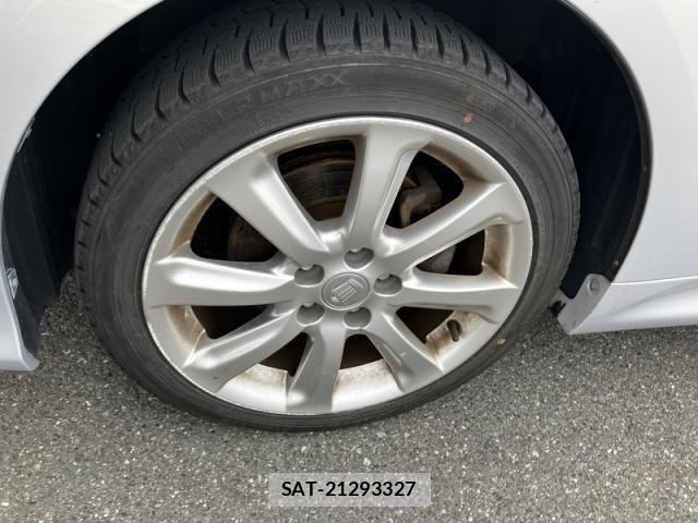 Toyota CROWN SEDAN 2010-03 6611210-27
