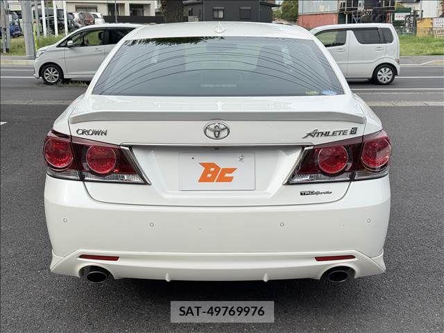 Toyota CROWN SEDAN 2015-11 6611201-22