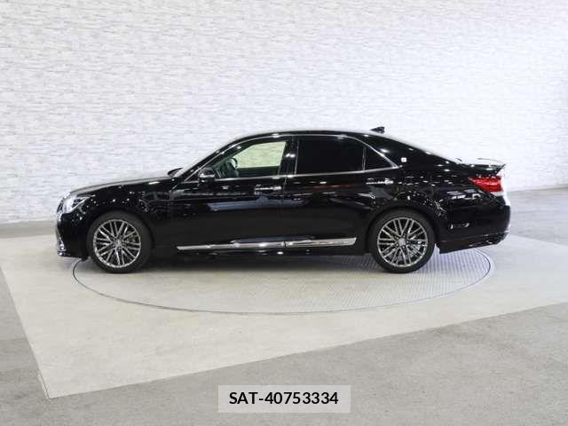 Toyota CROWN SEDAN 2016-09 6641392-12