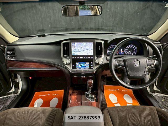 Toyota CROWN SEDAN 2013-03 6670964-4