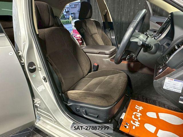 Toyota CROWN SEDAN 2013-03 6670964-5