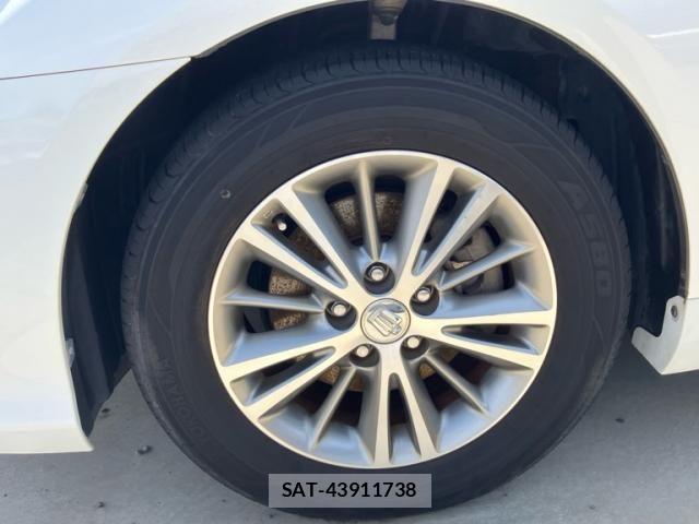 Toyota CROWN SEDAN 2011-10 6670966-8
