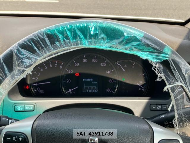 Toyota CROWN SEDAN 2011-10 6670966-17