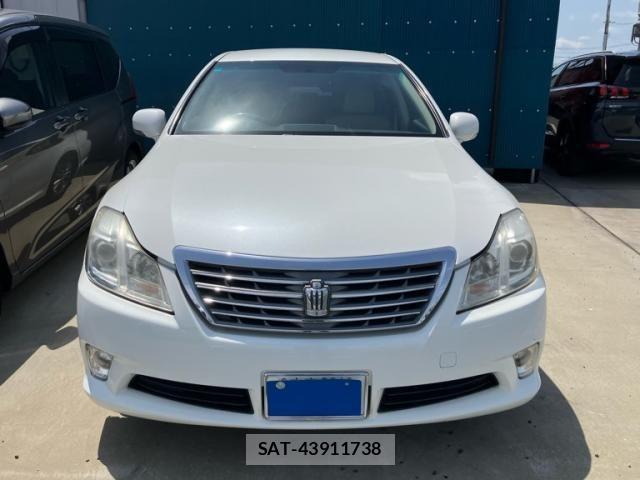 Toyota CROWN SEDAN 2011-10 6670966-1