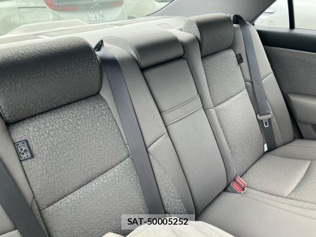 Toyota CROWN SEDAN 2011-04 6675475-14