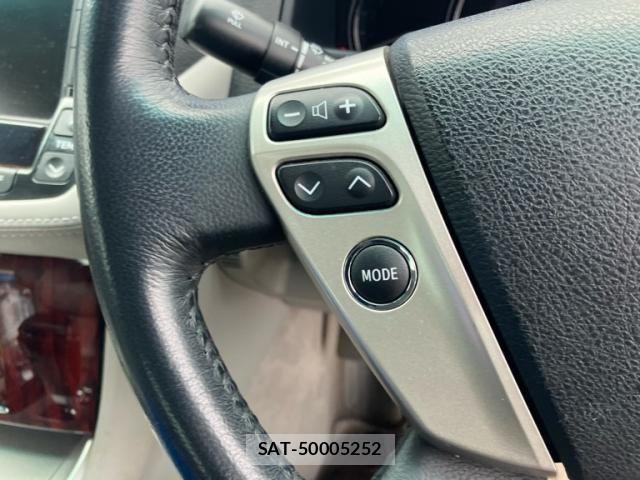 Toyota CROWN SEDAN 2011-04 6675475-18