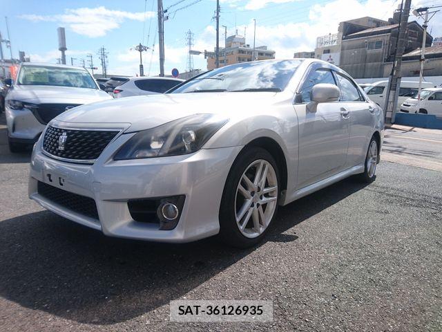 Toyota CROWN SEDAN 2011-11 6675473-4