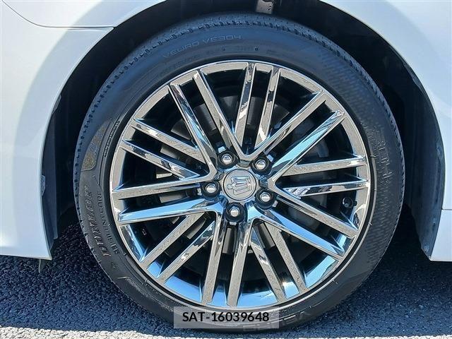 Toyota CROWN SEDAN 2016-04 6683727-13