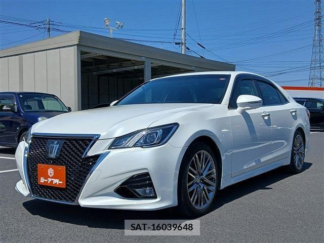 Toyota CROWN SEDAN 2016-04 6683727-23