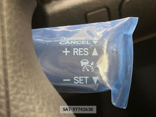 Toyota CROWN SEDAN 2014-02 6715915-4