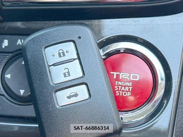 Toyota CROWN SEDAN 2013-12 6715916-8