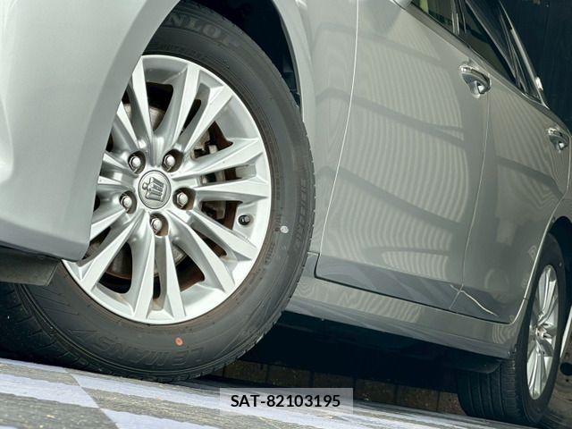 Toyota CROWN SEDAN 2015-03 6751124-17