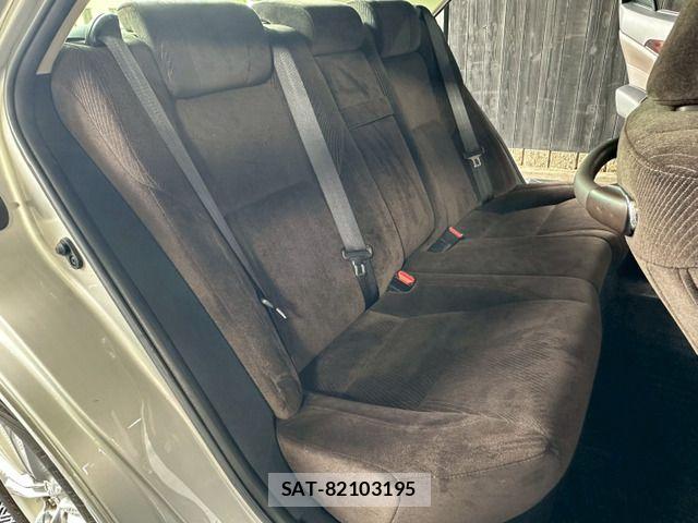 Toyota CROWN SEDAN 2015-03 6751124-6