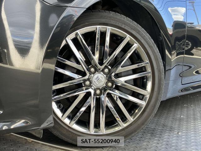 Toyota CROWN SEDAN 2016-08 6790806-3