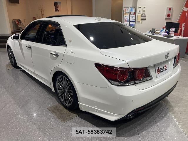 Toyota CROWN SEDAN 2016-03 6790811-14