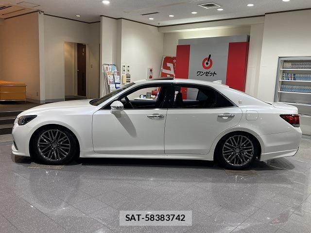 Toyota CROWN SEDAN 2016-03 6790811-7
