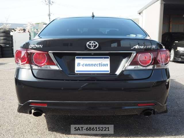 Toyota CROWN SEDAN 2015-11 6790814-4