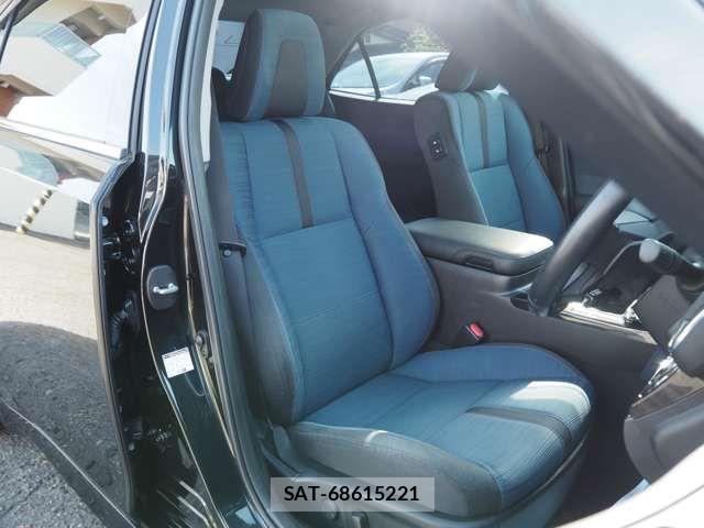 Toyota CROWN SEDAN 2015-11 6790814-7
