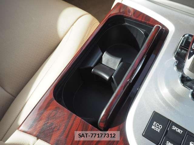 Toyota CROWN SEDAN 2012-07 6790827-17