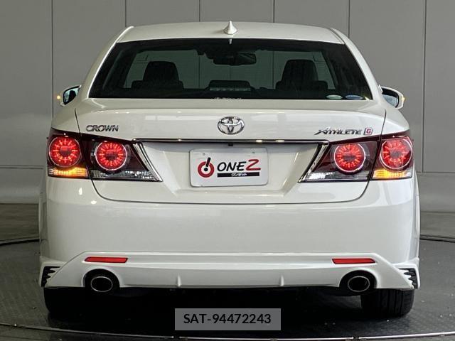 Toyota CROWN SEDAN 2016-12 6790826-28