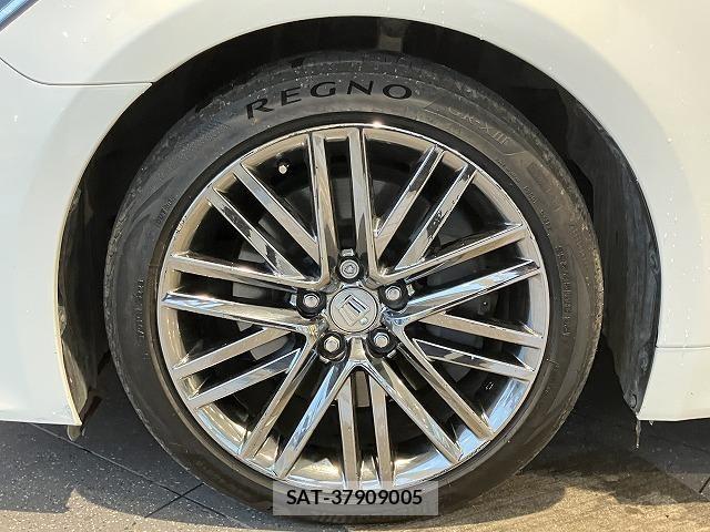 Toyota CROWN SEDAN 2015-12 6790809-16