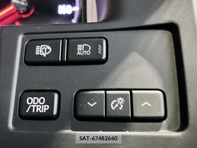 Toyota CROWN SEDAN 2014-12 6790812-15