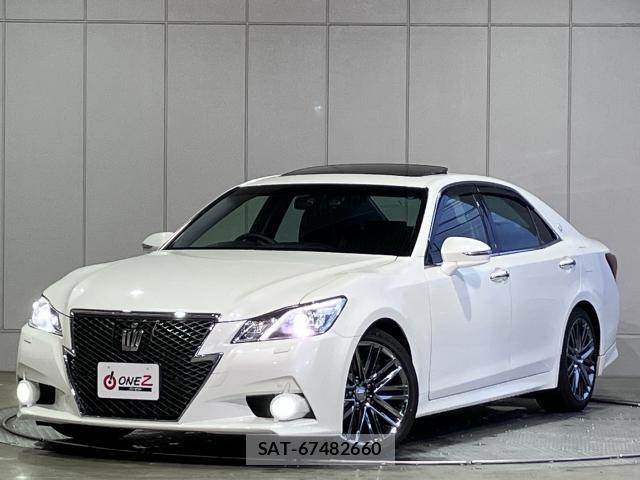 Toyota CROWN SEDAN 2014-12 6790812-24