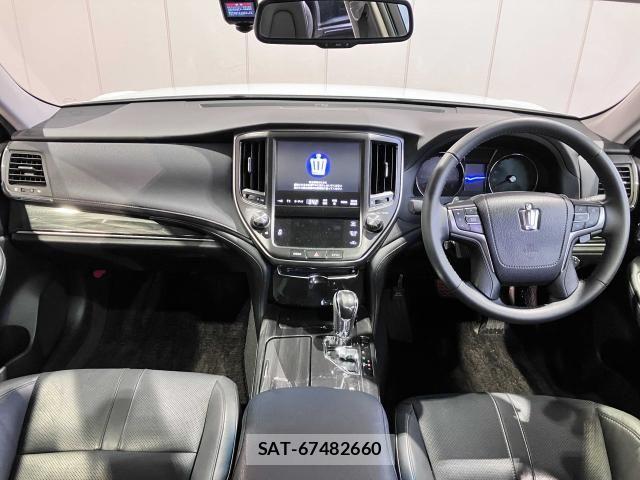 Toyota CROWN SEDAN 2014-12 6790812-6