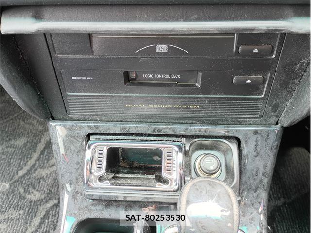 Toyota CROWN SEDAN 2003-11 6790830-11