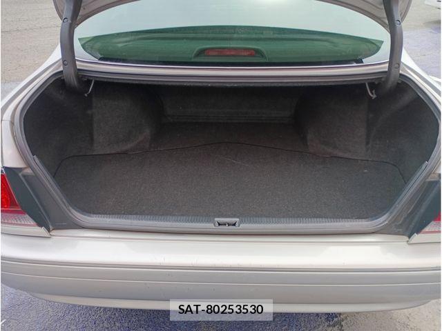 Toyota CROWN SEDAN 2003-11 6790830-18
