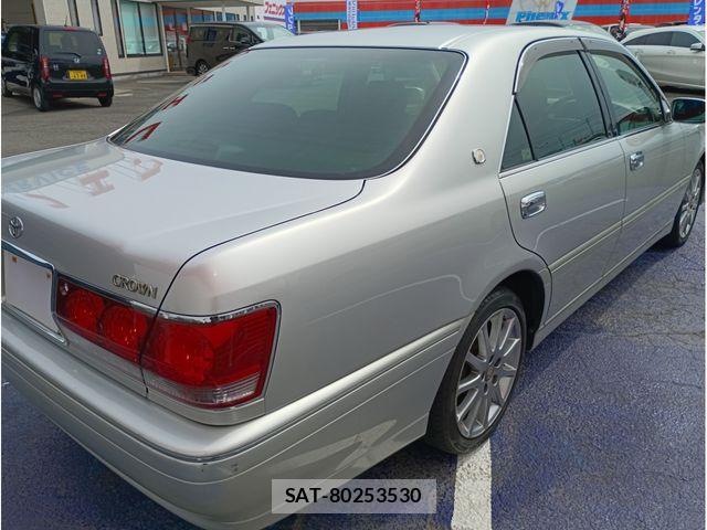 Toyota CROWN SEDAN 2003-11 6790830-6