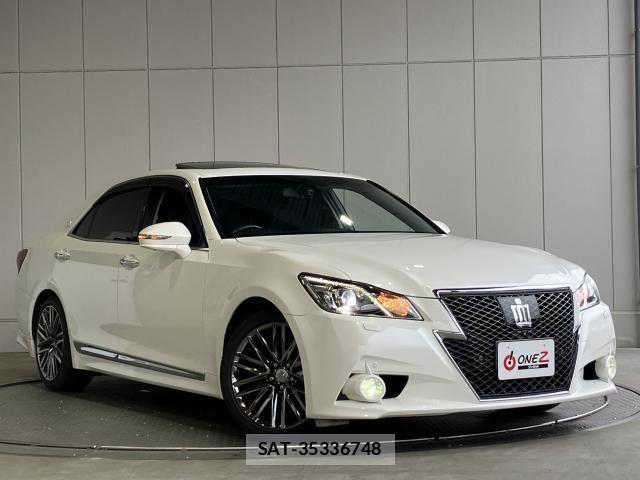 Toyota CROWN SEDAN 2014-10 6790810-19