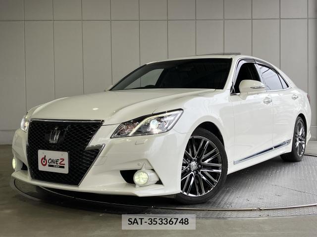 Toyota CROWN SEDAN 2014-10 6790810-21