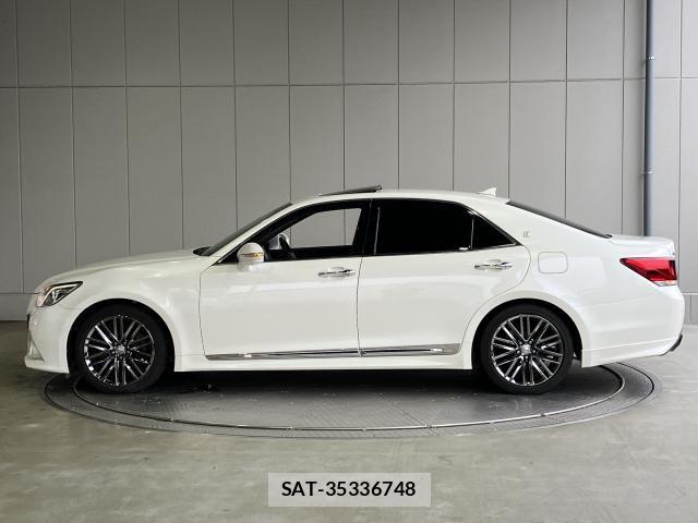Toyota CROWN SEDAN 2014-10 6790810-26