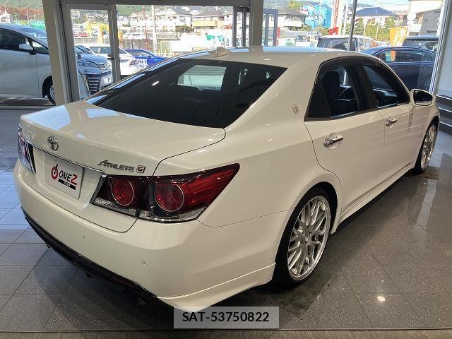 Toyota CROWN SEDAN 2015-11 6790813-13