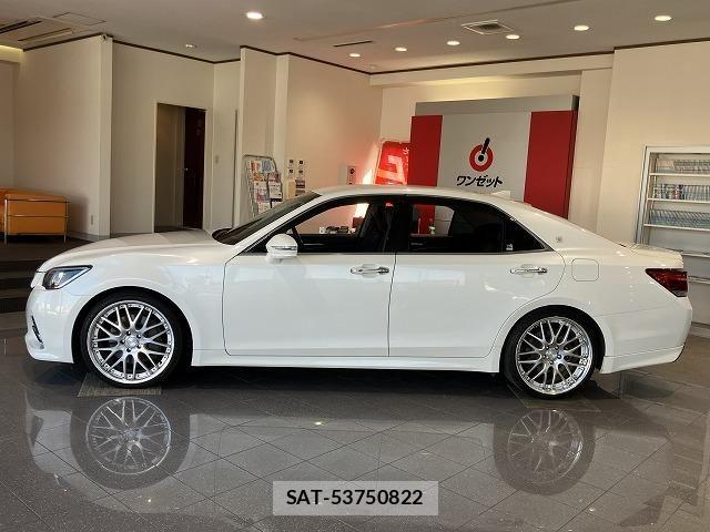 Toyota CROWN SEDAN 2015-11 6790813-7